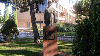 Estatua de Dolores Ibarruri "La Pasionaria"
