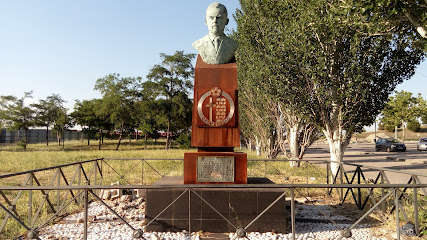 Busto de Ángel Torres