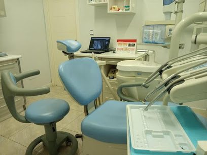 SPECIALDENT - Dentista - Clínica dental - Ortodoncia - Implantes en Getafe