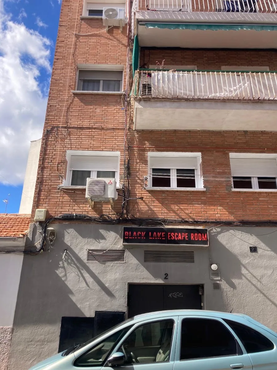 Black Lake escape room