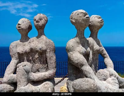 Escultura "Niños"
