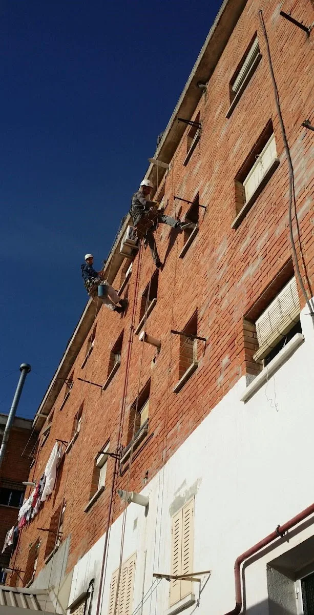 Grupo Vertical Pro - Trabajos Verticales en Madrid