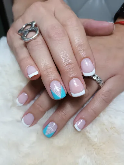 LUCY ESTETICA NAILS-ARTE
