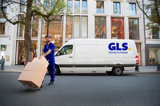 WeDelivery "Vehiculos donde quieras y cuando quieras"